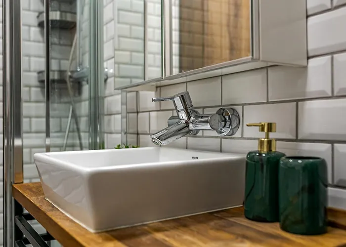 아파트 Synagogue Kira *